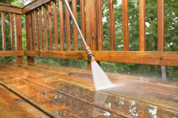 Best Pool Deck Cleaning  in Churchill, PA