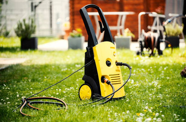 Best Driveway Pressure Washing  in Churchill, PA